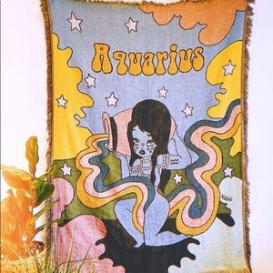 Aquarius wall hang decor / blanket